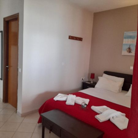 Delfini Aparthotel Αχλαδερή Εξωτερικό φωτογραφία