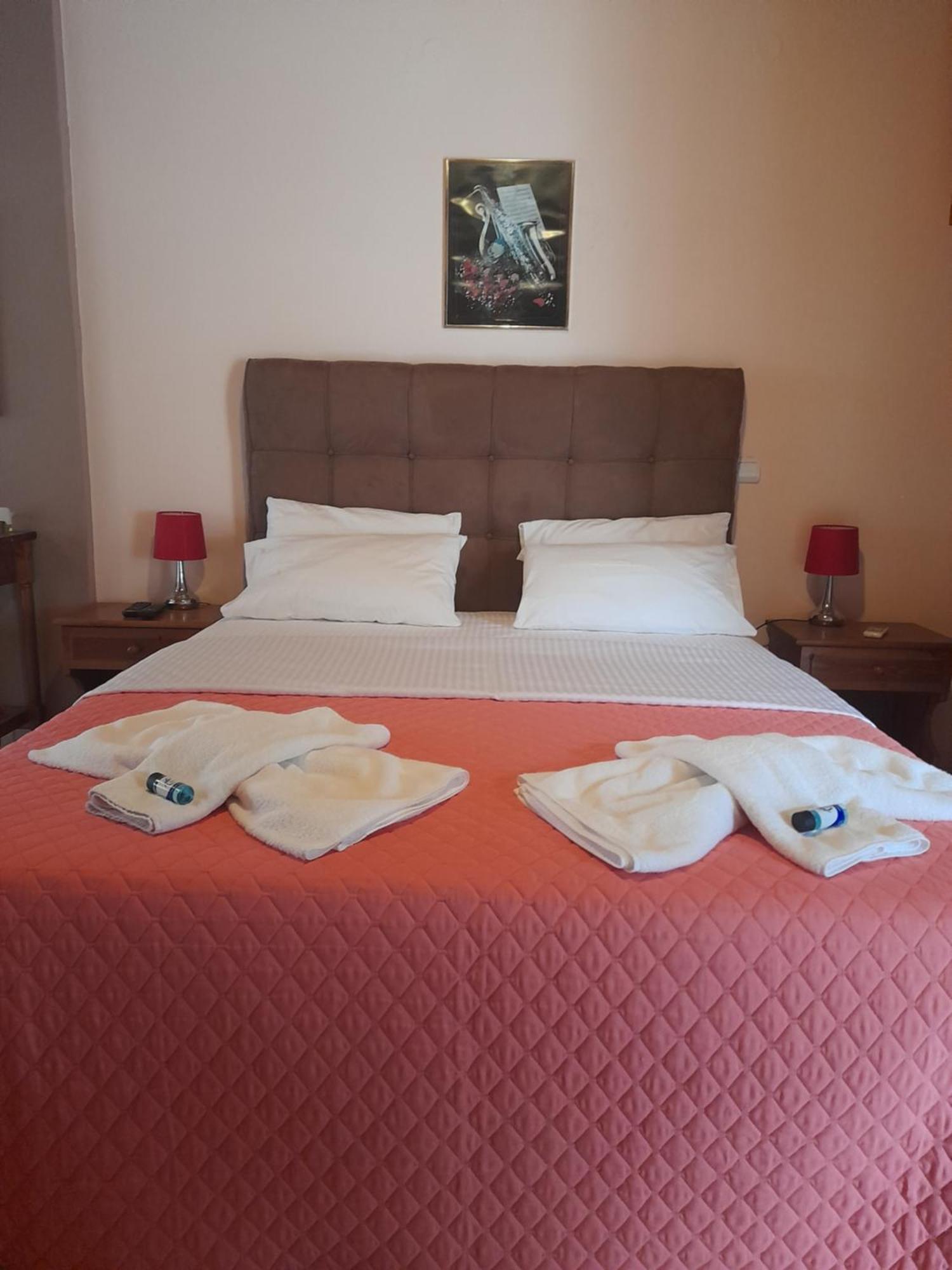 Delfini Aparthotel Αχλαδερή Εξωτερικό φωτογραφία
