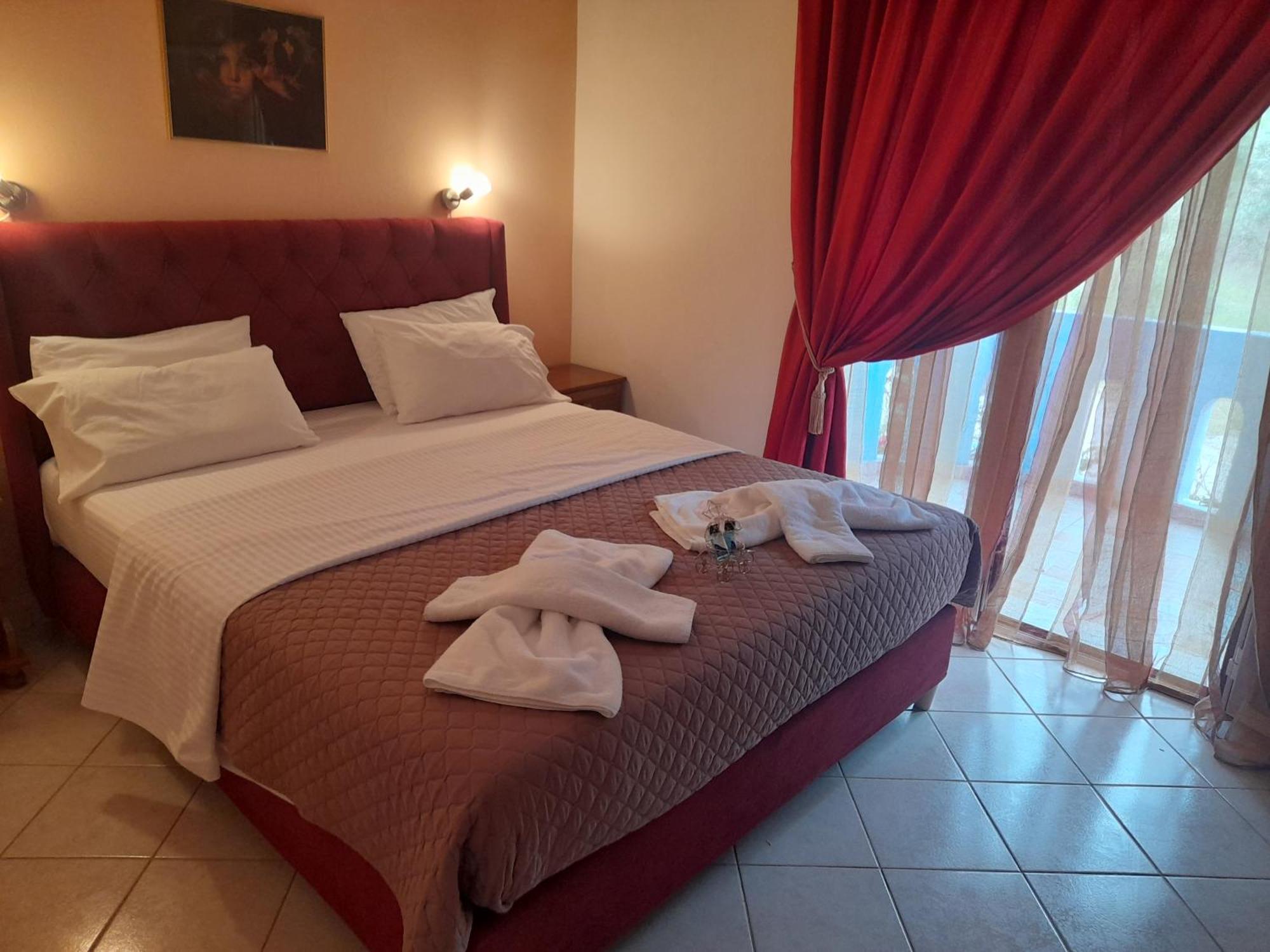 Delfini Aparthotel Αχλαδερή Εξωτερικό φωτογραφία