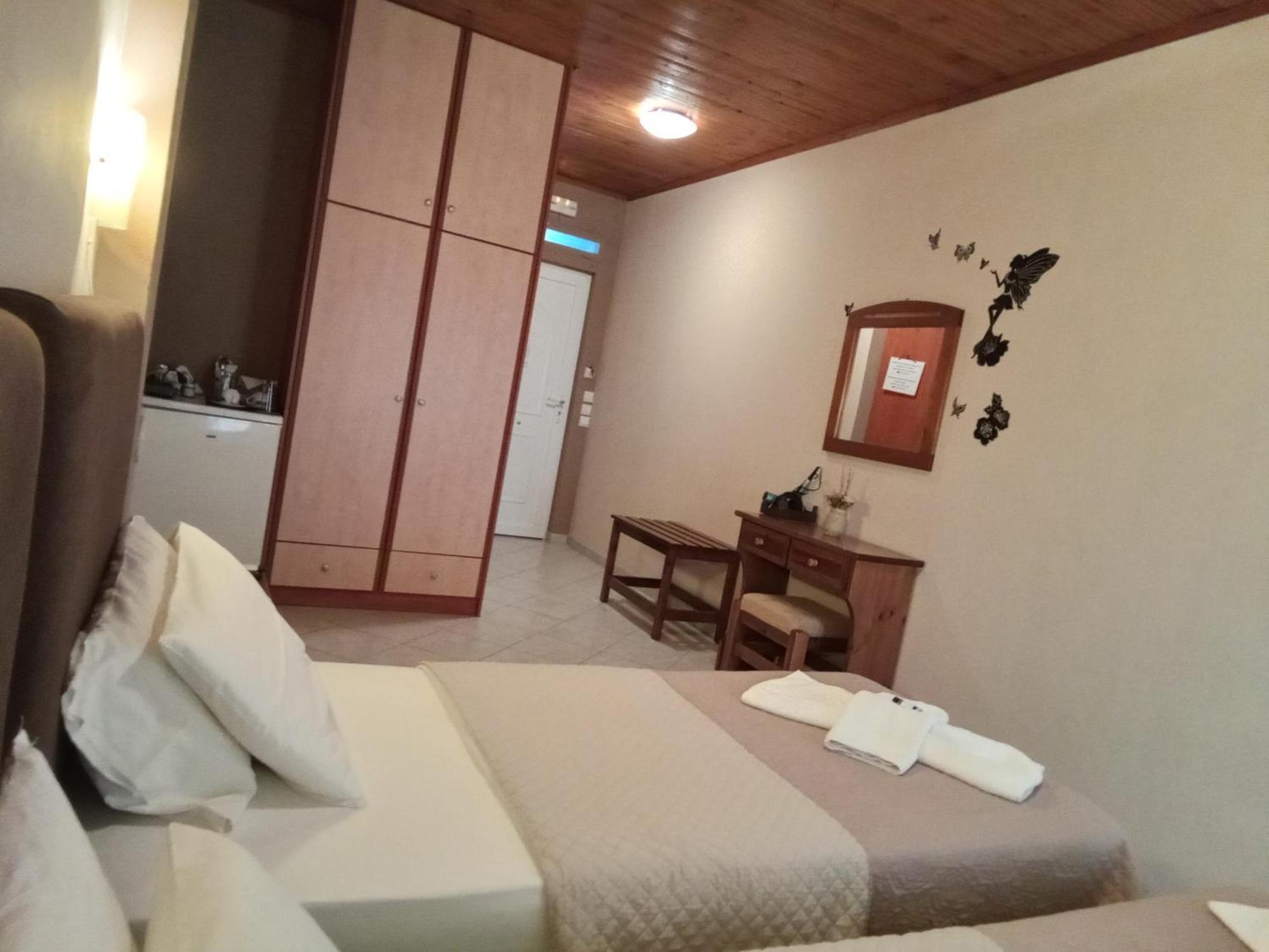 Delfini Aparthotel Αχλαδερή Εξωτερικό φωτογραφία