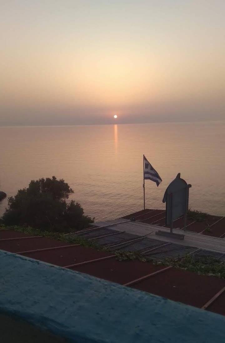 Delfini Aparthotel Αχλαδερή Εξωτερικό φωτογραφία