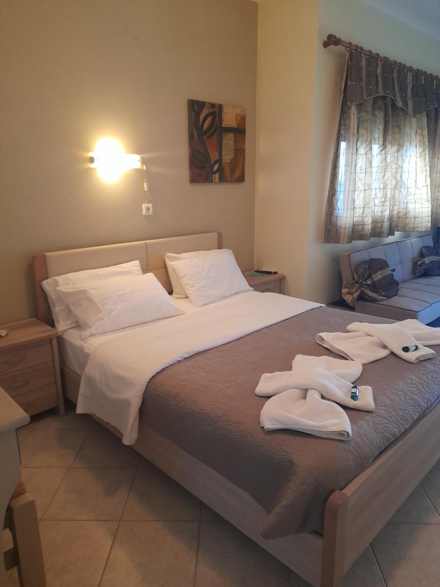 Delfini Aparthotel Αχλαδερή Εξωτερικό φωτογραφία