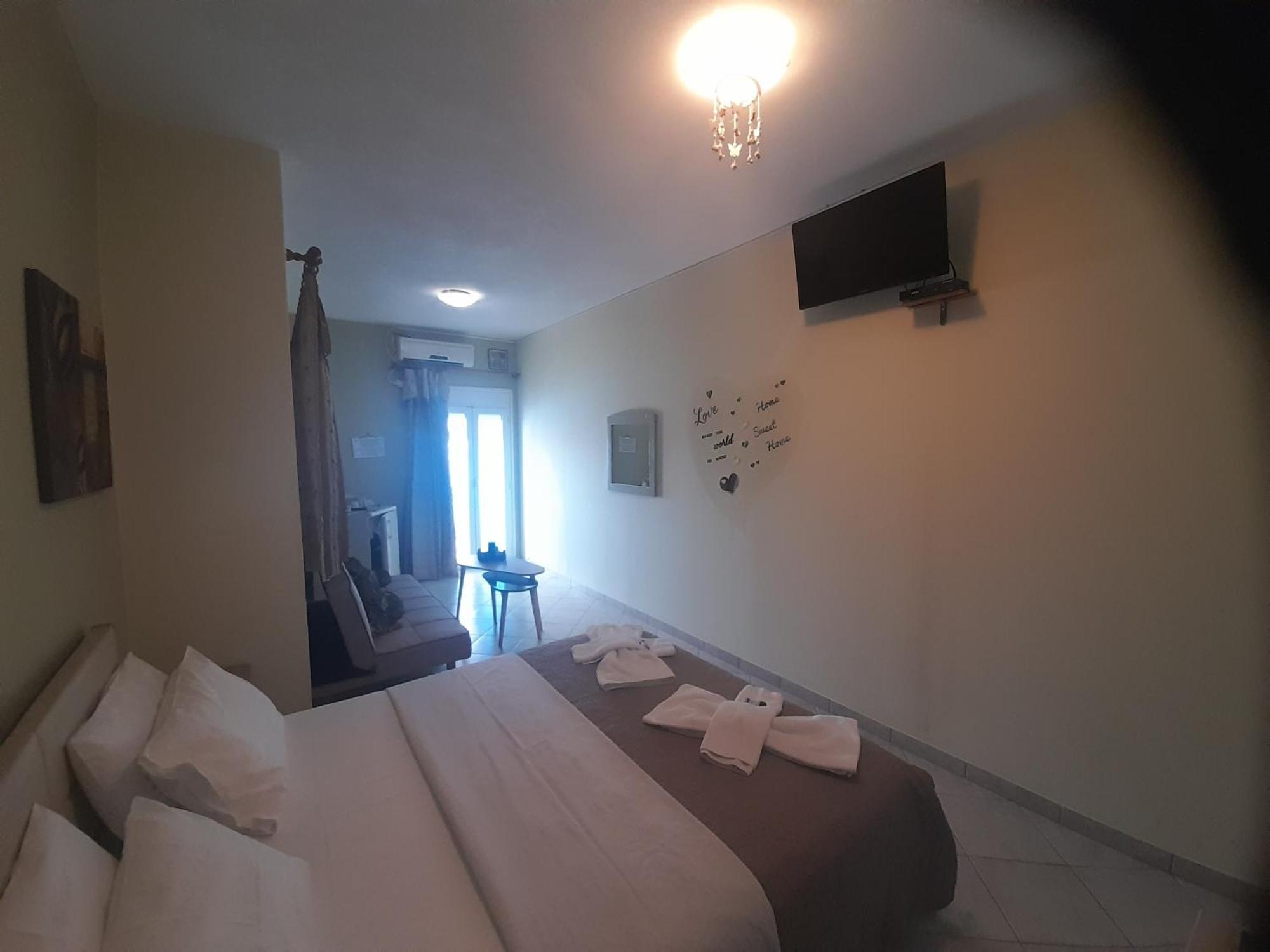 Delfini Aparthotel Αχλαδερή Εξωτερικό φωτογραφία